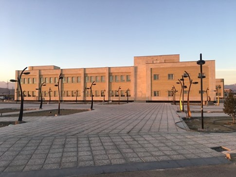دانشکده کویر شناسی و گردشگری دانشگاه سمنان